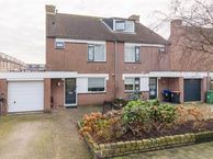 De Kamp 69, 1991 BK Velserbroek