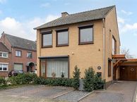 Lindendriesstraat 17, 6181 NB Elsloo (LI)