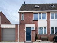 Leurschans 48, 4651 WJ Steenbergen (NB)