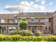 Irisstraat 10, 3295 SM 's-Gravendeel