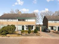 Menninge 28, 8431 CD Oosterwolde (FR)