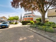 Burgemeester van Nienesstraat 1 A + B, 1911 CR Uitgeest