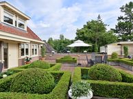 Plein 1945 5, 1251 MA Laren (NH)