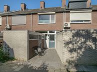 Nassaustraat 101, 3281 BS Numansdorp