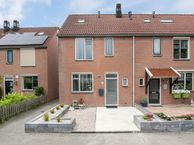 Eikenlaan 59, 3297 XA Puttershoek