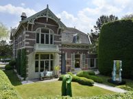 Brink 19, 1251 KS Laren (NH)