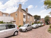 Dr. G. Knuttelstraat 38, 2552 LL Den Haag