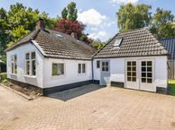 Essenlaan 1, 9937 TP Meedhuizen