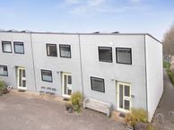 James Deanhof 1, 1325 JS Almere