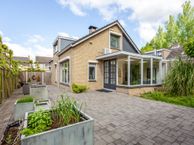 Dokter van Vuurestraat 3, 4271 XE Dussen