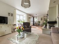 Wethouder Zonneveldstraat 27, 1911 HE Uitgeest