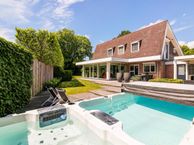 Lammerts van Buerenstraat 2, 8801 BE Franeker