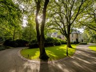 Steenbergen 2 B, 1251 CL Laren (NH)