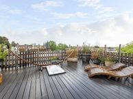 Bos en Vaartstraat 9 rood, 2012 LG Haarlem