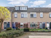 Acacia 13, 8141 TL Heino