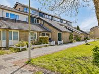 Merelplantsoen 10, 2371 NV Roelofarendsveen