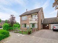 Esdoornstraat 1, 4431 DH 's-Gravenpolder