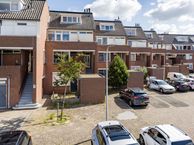 Uranus 26, 2221 JW Katwijk (ZH)