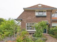 B. van Rooijenstraat 26, 1411 TW Naarden