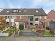 Leurschans 52, 4651 WJ Steenbergen (NB)