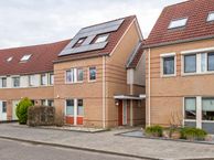 J.H. L.-van Herwaardenstraat 65, 4194 VJ Meteren