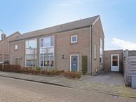 Kapelaan L. de Nijsstraat 11, 4891 AM Rijsbergen