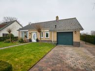 Pastoor J.A.M. van den Muijsenbergstraat 4, 4513 AV Hoofdplaat