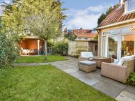 van Tuijll van Serooskerkenstraat 1, 1391 EN Abcoude