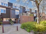 Albert Rousselstraat 110, 2551 ZK Den Haag