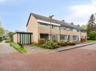 Menninge 122, 8431 CH Oosterwolde (FR)