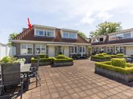 Plein 1945 15, 1251 MA Laren (NH)