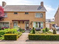 Eikenlaan 20, 3297 XB Puttershoek