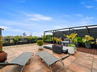 Dedemsvaartweg 575, 2545 DJ Den Haag