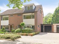 De Heurne 46, 7255 CL Hengelo (GE)