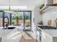 Pieter van der Doesstraat 25-H, 1056 VB Amsterdam