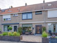 Zilvermeeuwplantsoen 6, 1131 MG Volendam