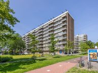 Uiverhof 136, 1945 RR Beverwijk