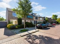 Heelalstraat 24, 3328 GJ Dordrecht