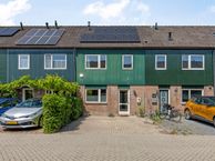 Zwanebloem 27, 1689 PE Zwaag