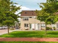 Bronsveen 1, 1507 MH Zaandam