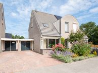 Dreeflaan 33, 1735 KD 't Veld