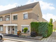 Elf Schoorstenen 15, 6351 MC Bocholtz