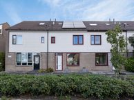 Kamille 73, 1689 TV Zwaag