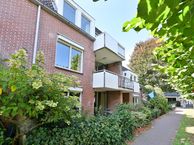 Vreedenburgh 10, 1251 SJ Laren (NH)