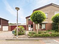 Omloop 16, 3291 TJ Strijen