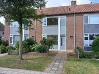 Aartswaardenstraat 10, 4271 XK Dussen