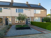 Dokter van Vuurestraat 16, 4271 XG Dussen