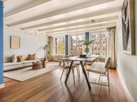 Oudezijds Voorburgwal 200-C, 1012 GH Amsterdam