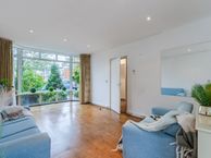 Roerdompstraat 37, 1551 GJ Westzaan