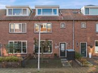 Koningin Wilhelminalaan 27, 2635 HK Den Hoorn (ZH)